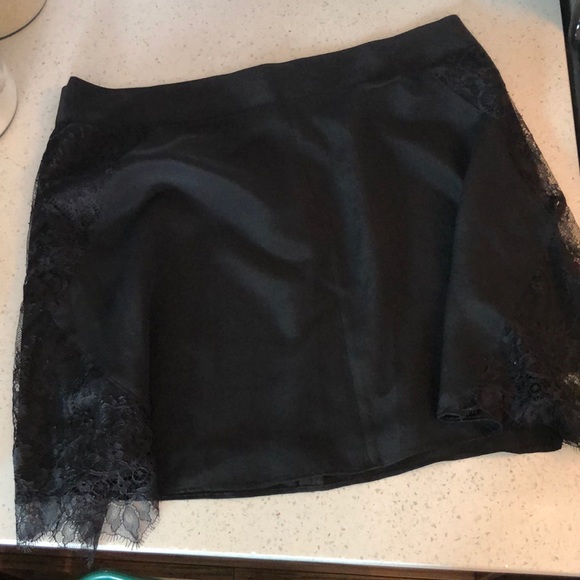 Madewell Silk Lowlight Lace Inset Skirt - 12 NWOT - Picture 5 of 7